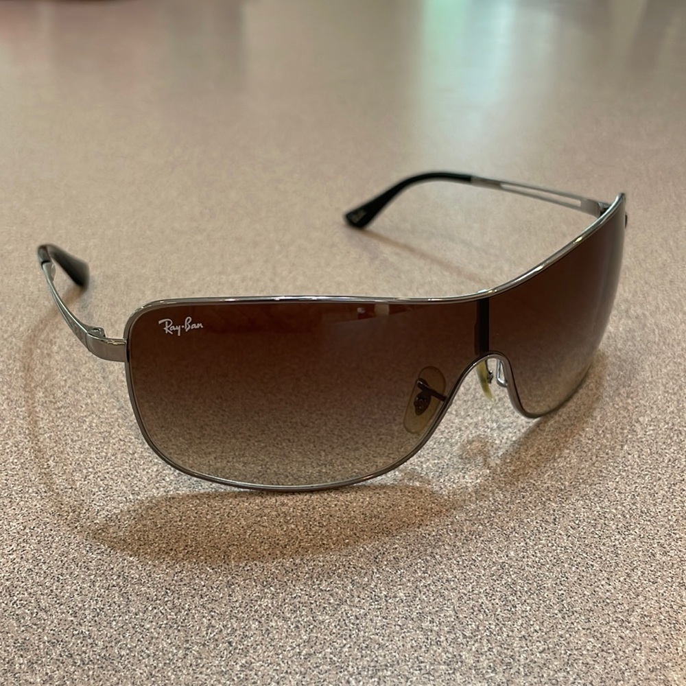 Ray-Ban Sunglasses